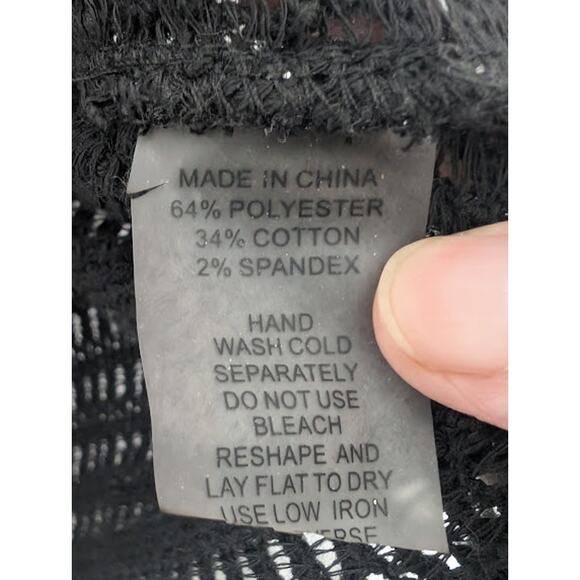Two by VINCE CAMUTO black silver metallic Open Weave Hi Lo Sweater Futuristic - Picture 8 of 10
